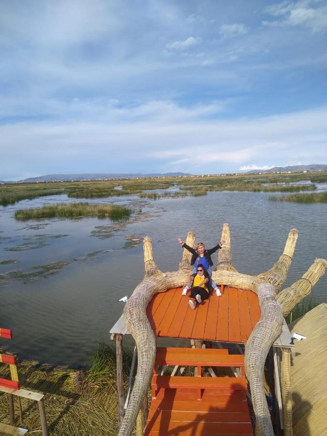 Uros Titikaka The Best Lodge Puno Extérieur photo